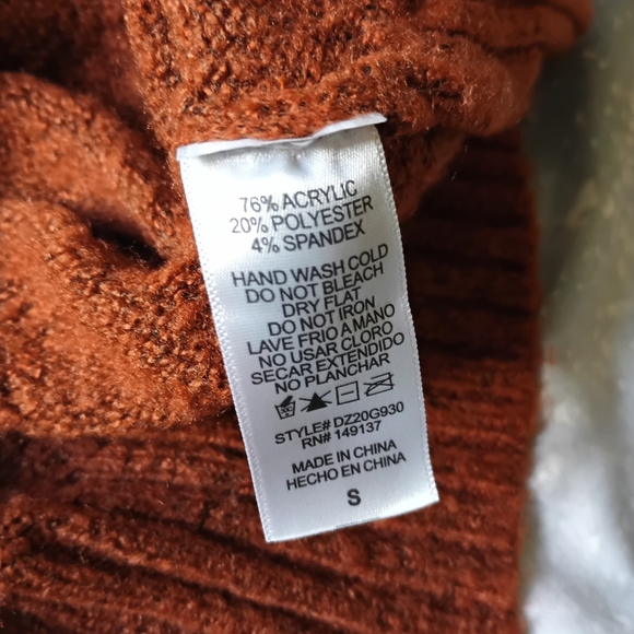 Double Zero Burnt Orange Sweater size Spicy Small - Picture 4 of 6